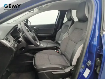 Photo 32 Renault Captur  E-Tech Plug-in 160