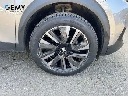 Photo 36 Peugeot 2008  PureTech 130 S&S EAT8