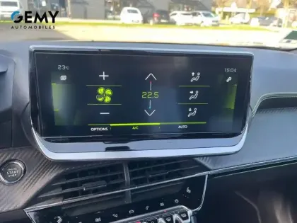 Photo 42 Peugeot 2008  PureTech 130 S&S EAT8