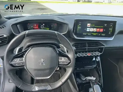 Photo 38 Peugeot 2008  PureTech 130 S&S EAT8