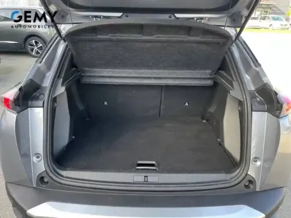 Photo 31 Peugeot 2008  PureTech 130 S&S EAT8