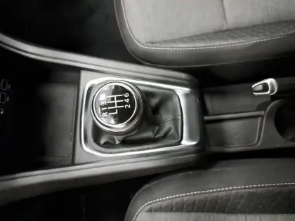 Photo 74 Renault Captur Gén. II (HJB) Ph1 NG Evolution 5