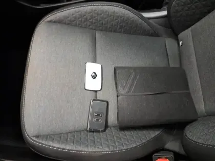 Photo 80 Renault Captur Gén. II (HJB) Ph1 NG Evolution 5