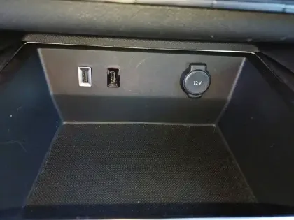 Photo 40 Citroën C5 aircross  Hybride Rechargeable 225 e-EAT8