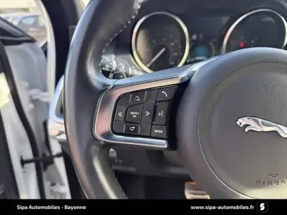 Photo 17 Jaguar E-Pace  2.0 D - 150 ch AWD BVA