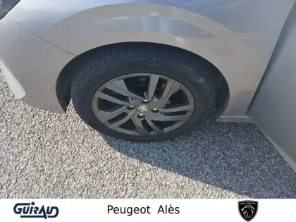 Photo 11 Peugeot 208 Gén. II Ph1 NG Style 5