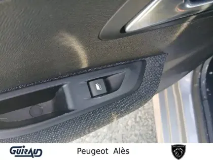 Photo 13 Peugeot 208 Gén. II Ph1 NG Style 5