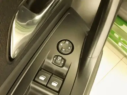 Photo 39 Peugeot 308  PureTech 130ch S&S EAT8