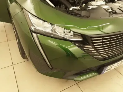 Photo 35 Peugeot 308  PureTech 130ch S&S EAT8