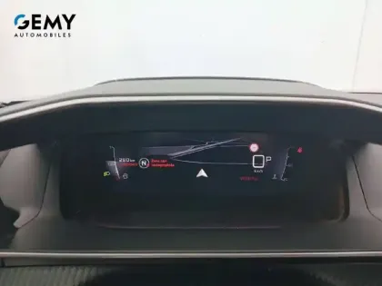 Photo 57 Peugeot 2008  PureTech 130 S&S EAT8