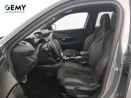 Photo 29 Peugeot 2008  PureTech 130 S&S EAT8