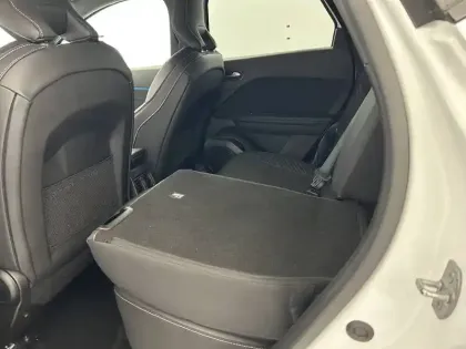 Photo 100 Renault Captur  E-Tech full hybrid 145 ch