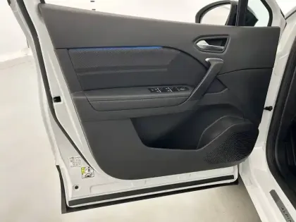 Photo 50 Renault Captur  E-Tech full hybrid 145 ch