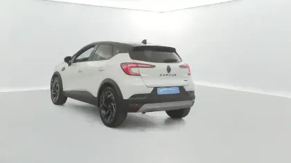 Photo 73 Renault Captur  E-Tech full hybrid 145 ch