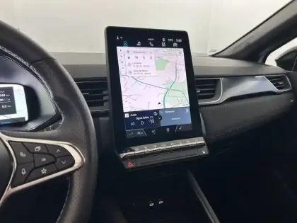 Photo 82 Renault Captur  E-Tech full hybrid 145 ch