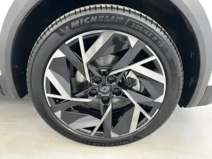 Photo 91 Renault Captur  E-Tech full hybrid 145 ch