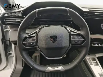 Photo 12 Peugeot 308  SW PureTech 130ch S&S EAT8