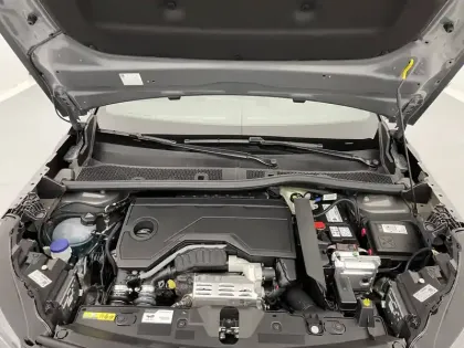 Photo 84 Peugeot 2008  Hybrid 145 e-DCS6