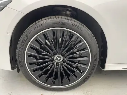 Photo 51 Mercedes Classe E  400 e Hybrid EQ 9G-Tronic 4MATIC