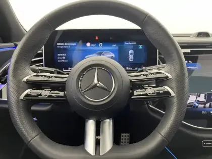 Photo 56 Mercedes Classe E  400 e Hybrid EQ 9G-Tronic 4MATIC