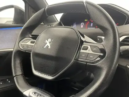 Photo 30 Peugeot 5008  BlueHDi 180ch S&S EAT8