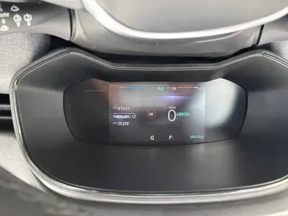Photo 102 Renault Clio  E-Tech full hybrid 145