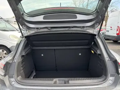 Photo 91 Renault Clio  E-Tech full hybrid 145