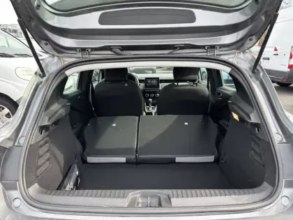 Photo 14 Renault Clio  E-Tech full hybrid 145