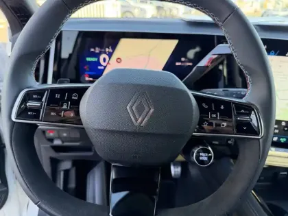 Photo 10 Renault Austral  full hybrid E-Tech 200 ch