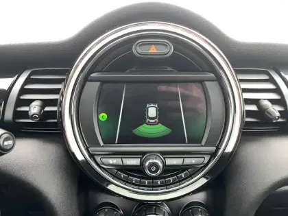 Photo 42 Mini Mini Hatch 5 Portes One 102 ch BVA7