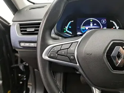 Photo 30 Renault Arkana  E-Tech hybride 145 - 22