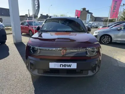 Photo 3 Renault 4 Renault  E-Tech Electrique 150 ch autonomie confort