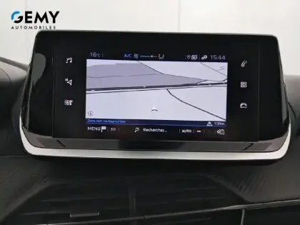 Photo 55 Peugeot 208  PureTech 75 S&S BVM5