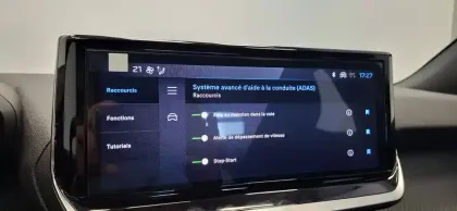 Photo 24 Peugeot 2008  100 S&S BVM6