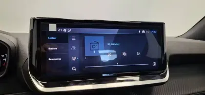 Photo 71 Peugeot 2008  100 S&S BVM6