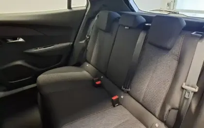 Photo 46 Peugeot 2008  100 S&S BVM6