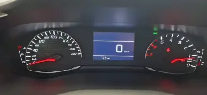 Photo 97 Peugeot 2008  100 S&S BVM6