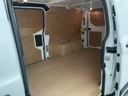 Photo 45 Ford Transit  CUSTOM FOURGON 300 L2H1 2.0 ECOBLUE 170 BVA