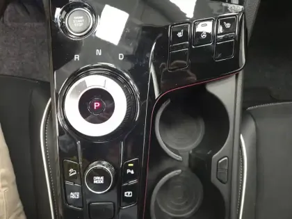 Photo 15 Kia Sportage Gén. V Ph1 Evo GT-line 5