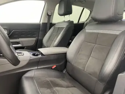 Photo 69 Citroën C5 aircross  Hybride Rechargeable 225 S&S e-EAT8