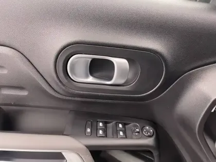 Photo 89 Citroën C5 aircross  Hybride Rechargeable 225 S&S e-EAT8