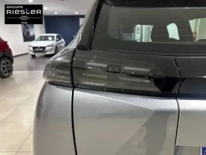 Photo 46 Peugeot 2008  Hybrid 145 e-DCS6