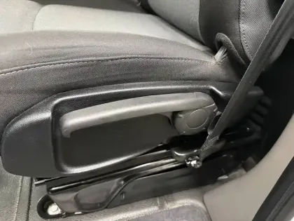 Photo 78 Renault Master  FGN TRAC F3500 L2H2 BLUE DCI 135