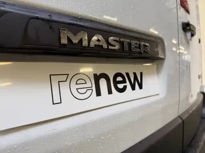 Photo 47 Renault Master  FGN TRAC F3500 L2H2 BLUE DCI 135