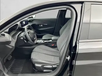 Photo 10 Peugeot 208  Hybrid 100 e-DCS6