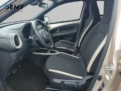 Photo 25 Toyota Aygo  X 1.0 VVT-i 72 S-CVT