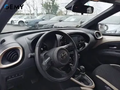 Photo 24 Toyota Aygo  X 1.0 VVT-i 72 S-CVT