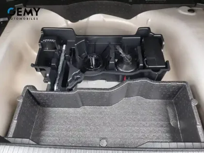 Photo 58 Peugeot 2008  PureTech 100 S&S BVM6