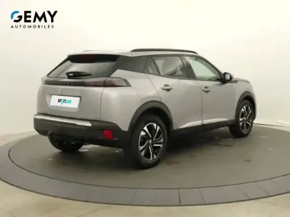 Photo 77 Peugeot 2008  PureTech 100 S&S BVM6