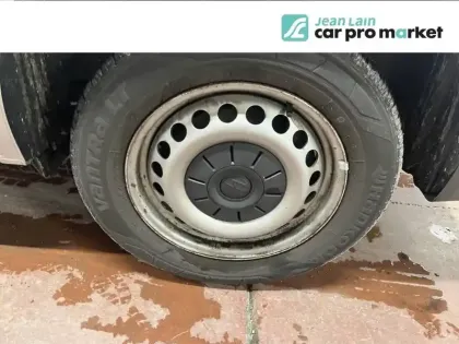 Photo 11 Volkswagen Transporter  6.1 VAN L1H1 2.0 TDI 150 DSG7 4MOTION